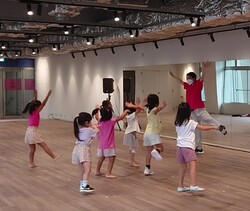 セレッソ大阪ダンススクール